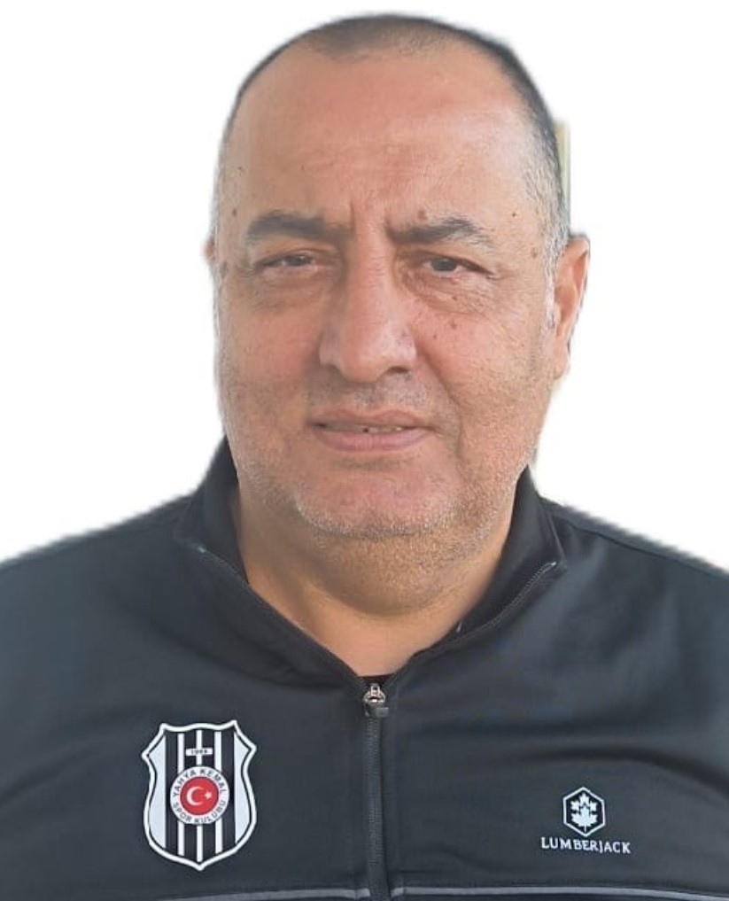 Mahmut Yıldırım Güleç - Baş Antrenör